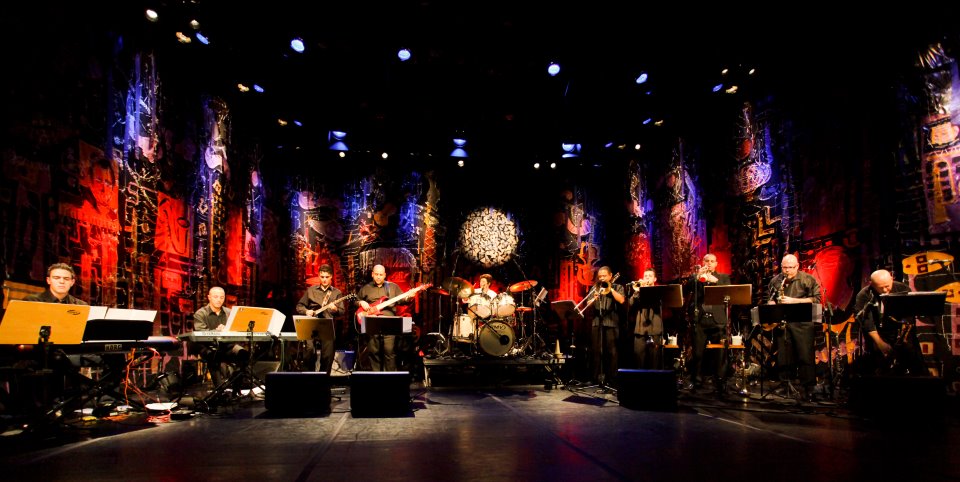 Shows: Lilian Carmona & LC Band