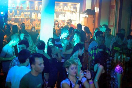 Bares (antigo): Leviano Bar