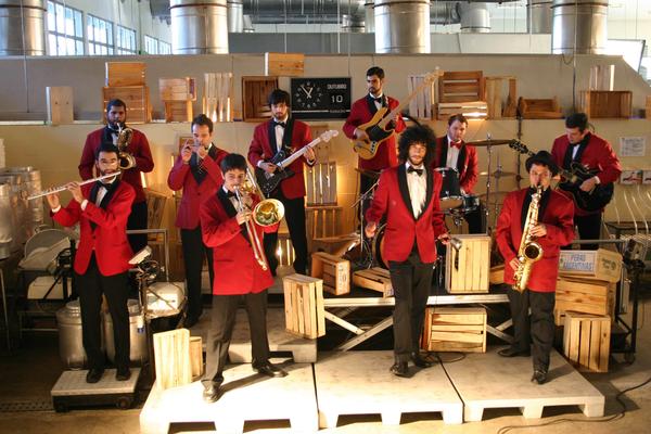 Arte: Móveis Coloniais de Acaju