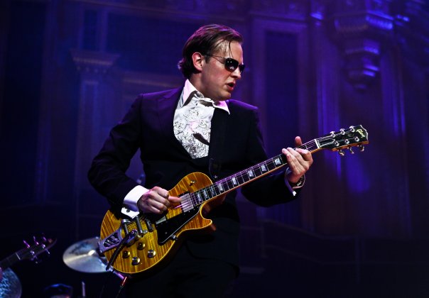 Shows: Joe Bonamassa