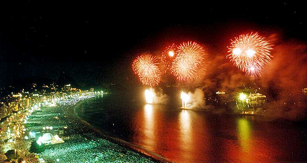 Noite: Festas de Réveillon no Rio de Janeiro 2014