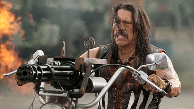 Cinema: Machete Kills lança trailer com falso 3D 