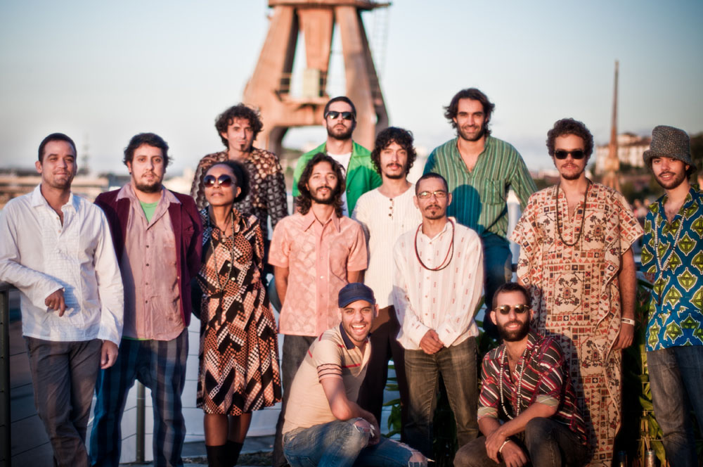 Shows: Abayomy Afrobeat Orquestra e Makula