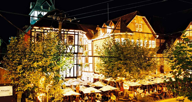 Restaurantes: Oktoberfest na Chopperia Baden Baden
