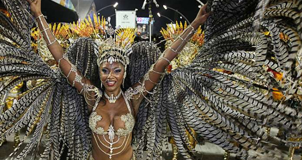 Viagens: Rainhas de bateria do Carnaval 2014 de São Paulo