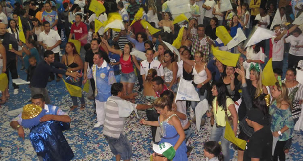 Na Cidade: Ensaio Carnaval 2014: Acadêmicos do Tucuruvi