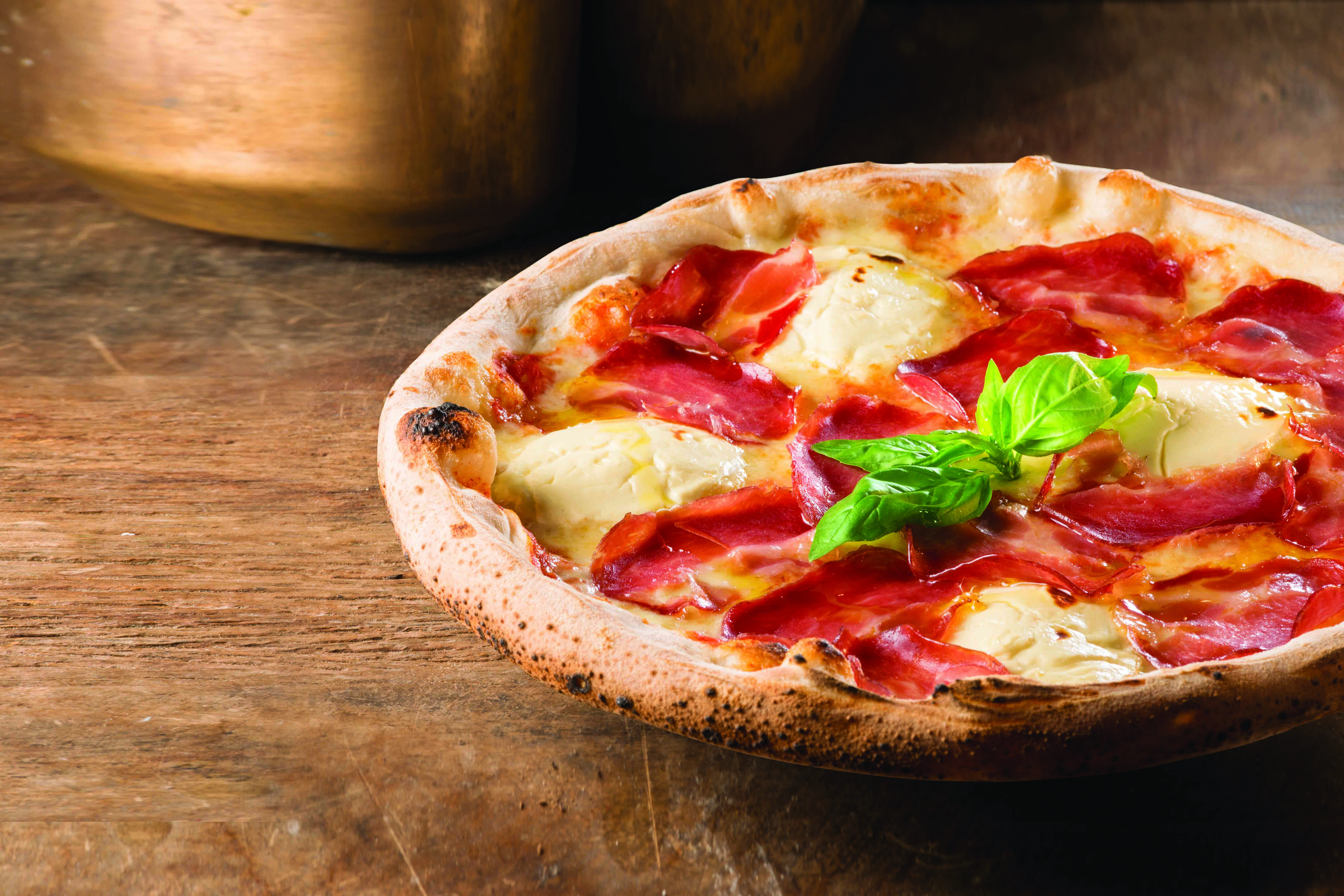 Capricciosa lança pizzas e entradas com cream cheese