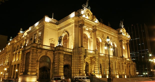 Teatro: Os teatros mais antigos de SP