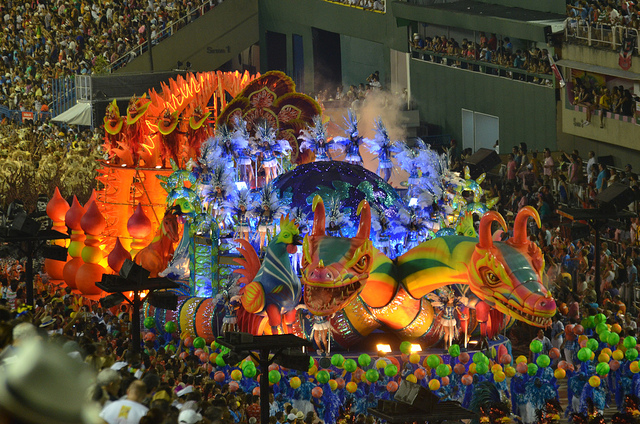 Viagens: Campeãs do Carnaval do Rio de Janeiro 2013