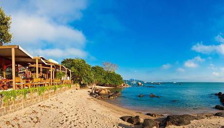 Restaurantes: Restaurantes com vista para o mar em Florianópolis