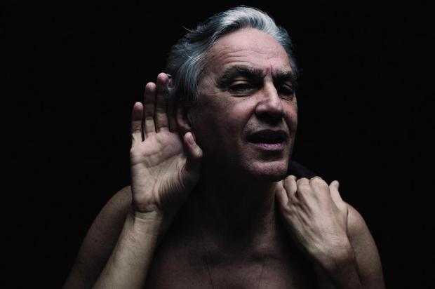 Shows: Caetano Veloso em Porto Alegre