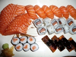 Restaurantes: Sushi Roots - Centro