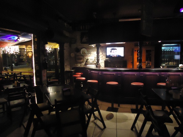 Bares (antigo): The Weiss Pub