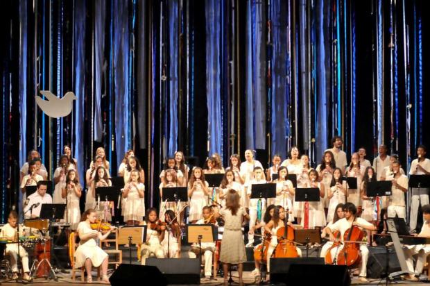 Arte: Orquestra Villa-Lobos grava DVD em Porto Alegre