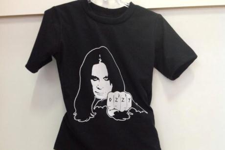 Camiseta infantil do Ozzy Osbourne da Nelly Poppe