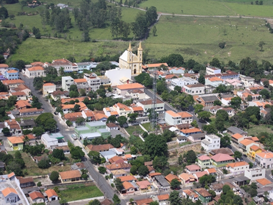 Viagens: Igreja Matriz de Tomazina