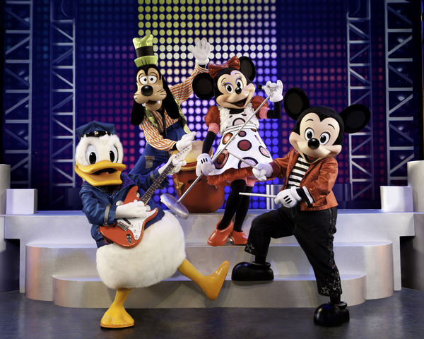 Arte: Disney Live! Festival Musical do Mickey em Porto Alegre