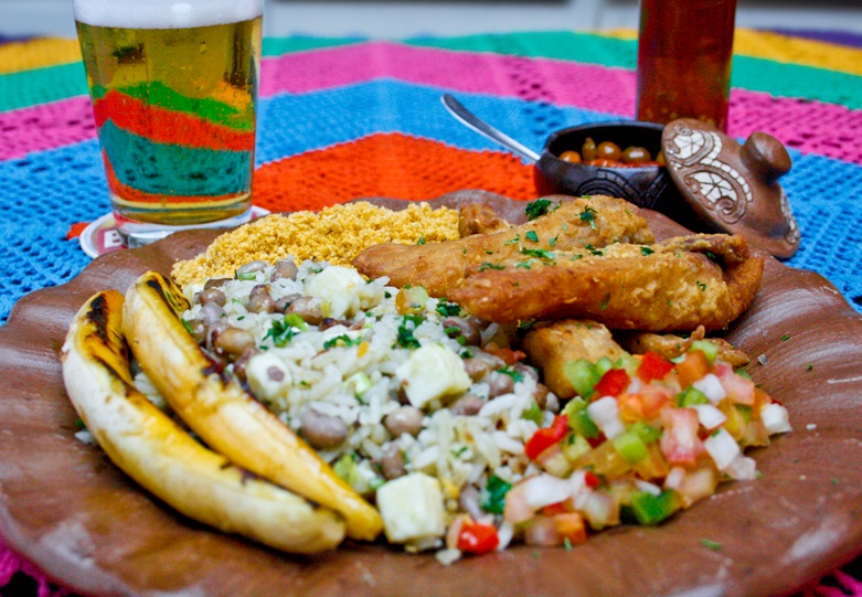 Costelinha de Tambaqui com Baião de 2