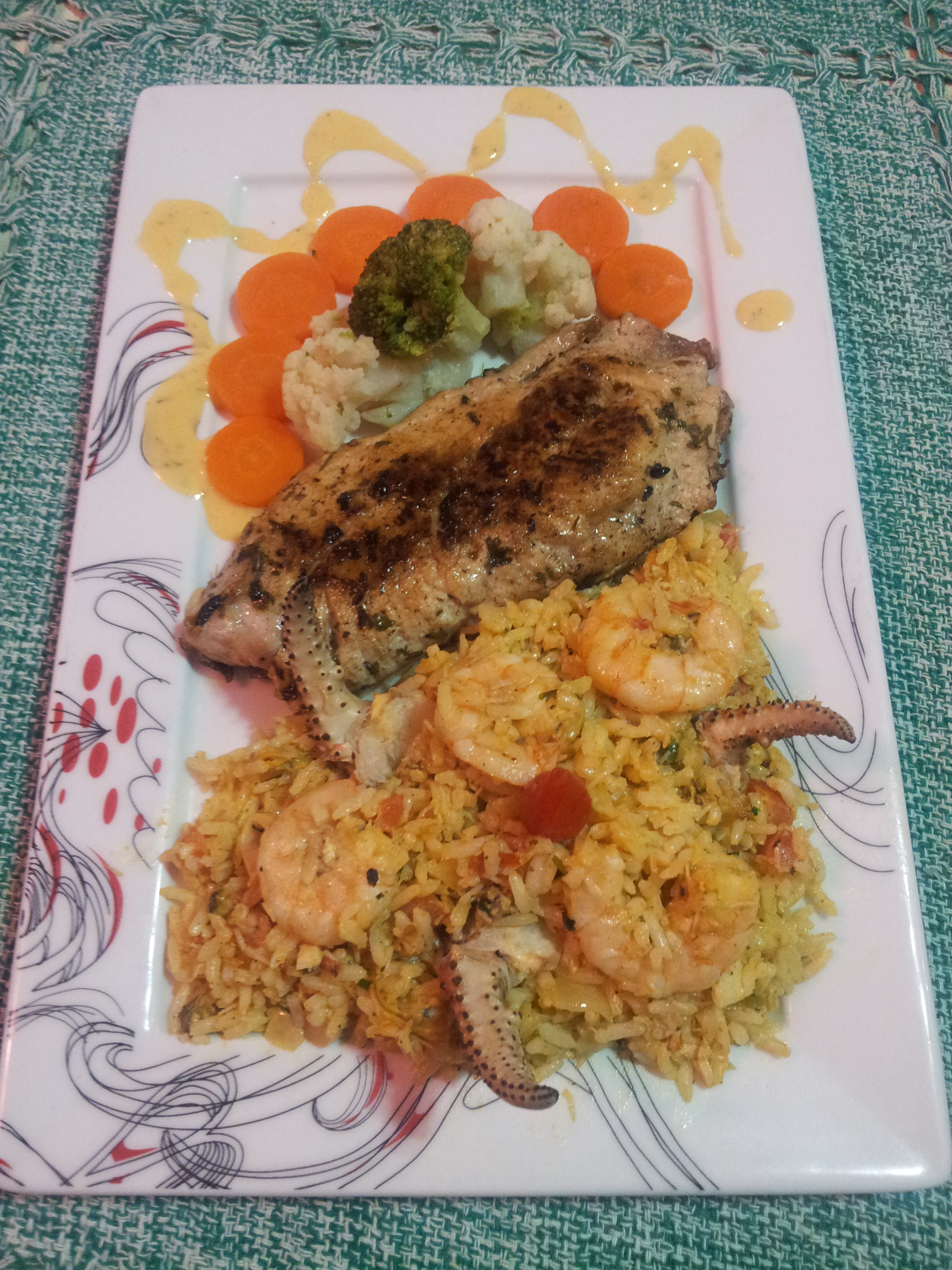 Mariscada com pargo grelhado