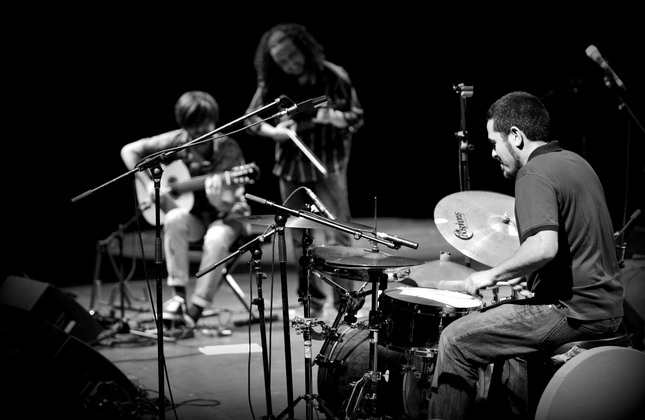 Viagens: Ricardo Herz Trio