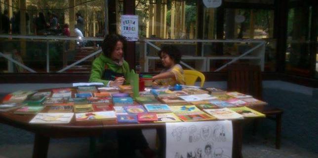 Viagens: Feira de troca de Livros no Espaço de Leitura