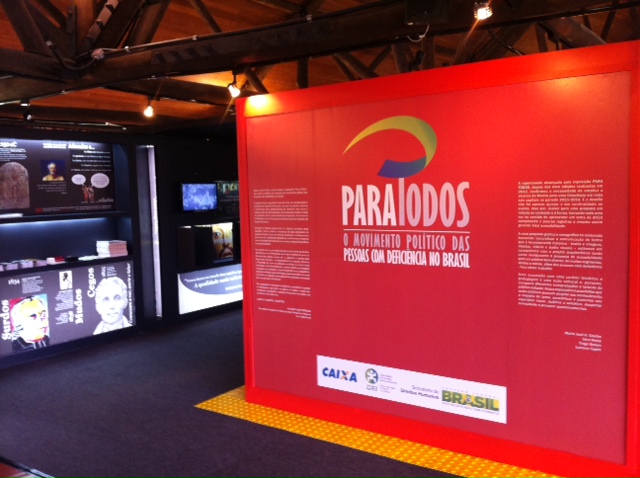 Na Cidade: Exposição Para Todos 2013 em Curitiba
