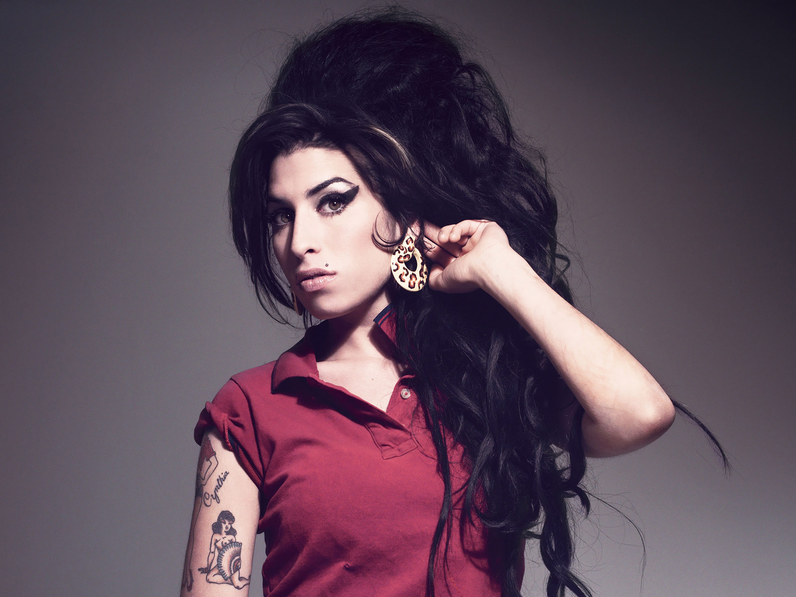 Shows: 8 Momentos de Amy Winehouse