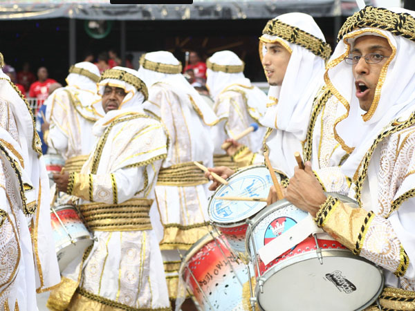 Viagens: Desfile de Carnaval em São Paulo 2014 - Sábado, 1º de março