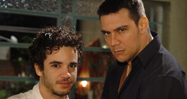 Bernardinho e Carlão, de 'Duas Caras' (2007)