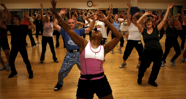 Saúde e Bem-Estar: Os benefícios do zumba para o corpo