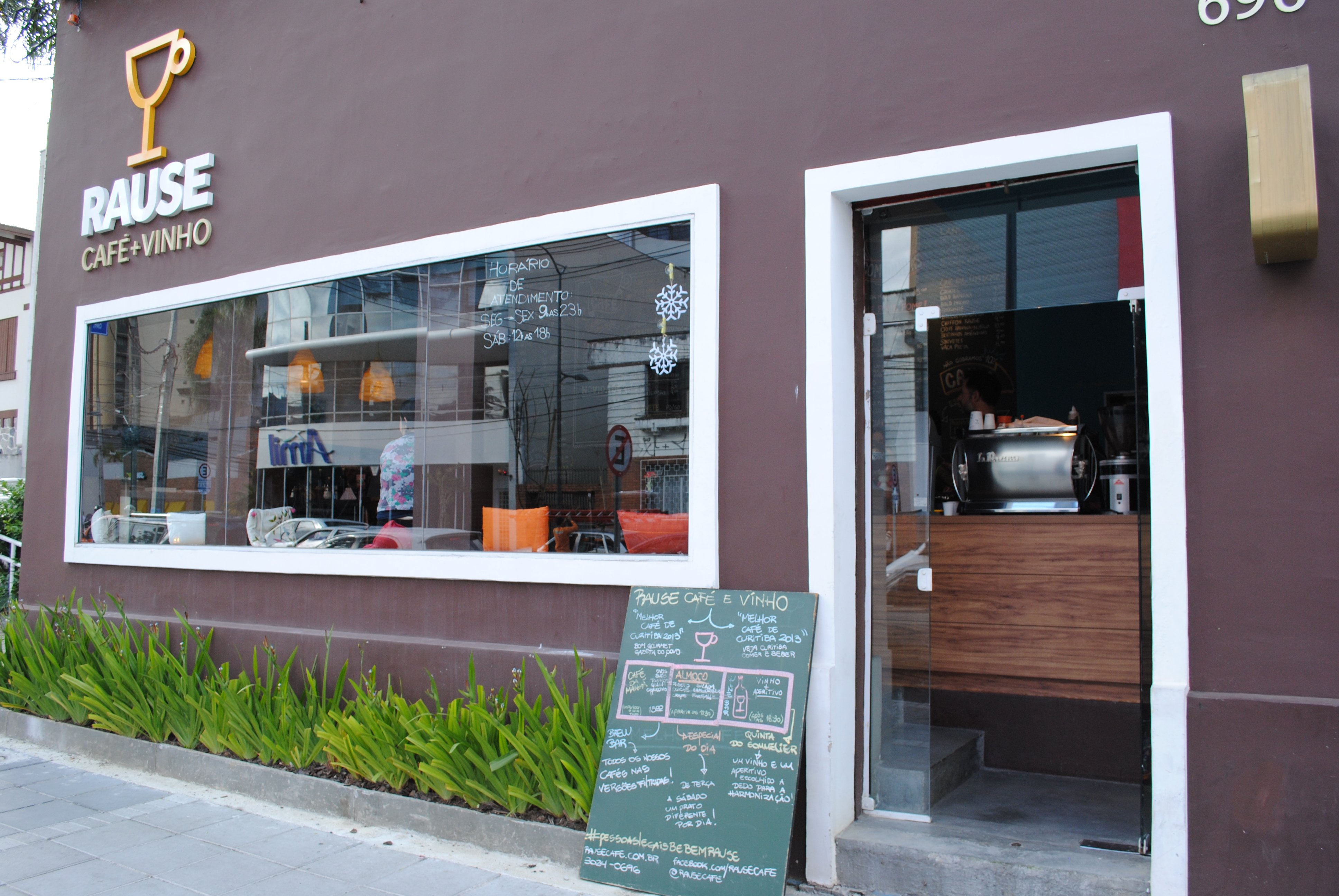 Conheça o Rause Café + Vinho em Curitiba