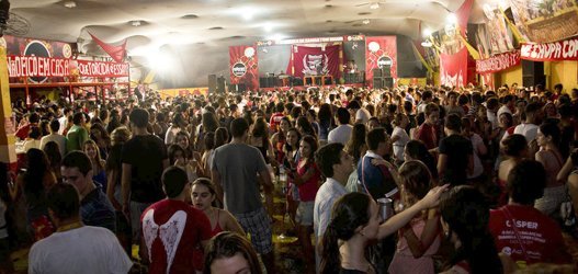 Universitários: Veja as melhores festas de faculdade que rolam em São Paulo em 2014