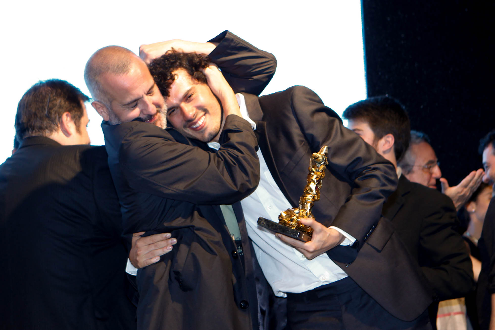 Cinema: Sangue Azul leva o troféu Redentor no Festival do Rio 2014