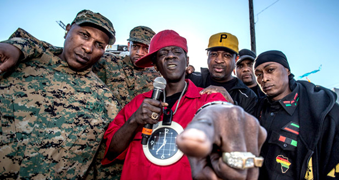 Viagens: Public Enemy