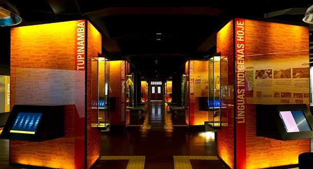 fotos do museu da língua portuguesa em são paulo