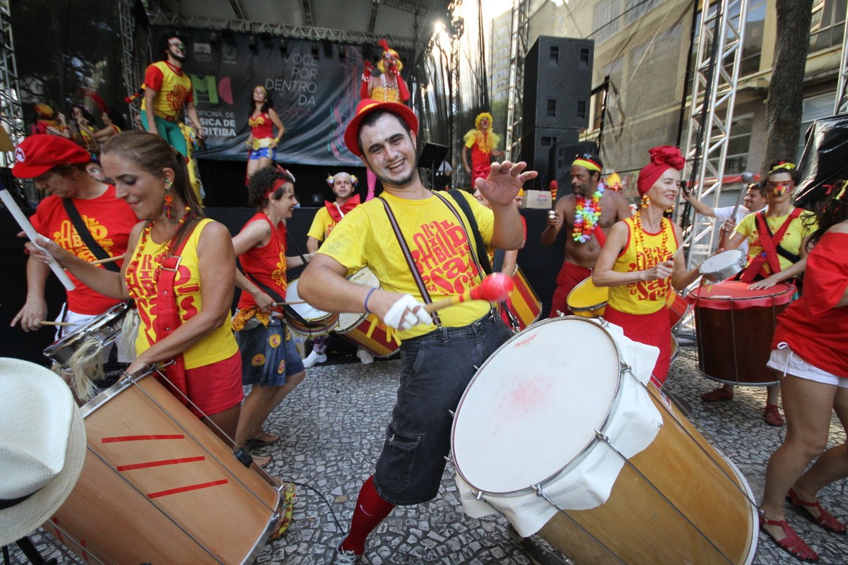 Pré-carnaval 2014 em Curitiba 