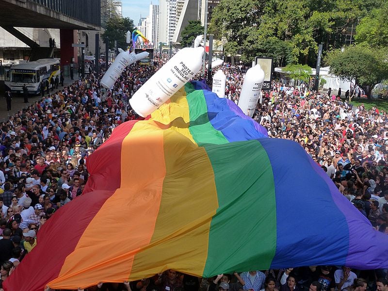A Parada é LGB ou LGBT?