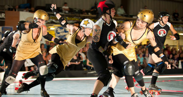 ROLLER DERBY GAME