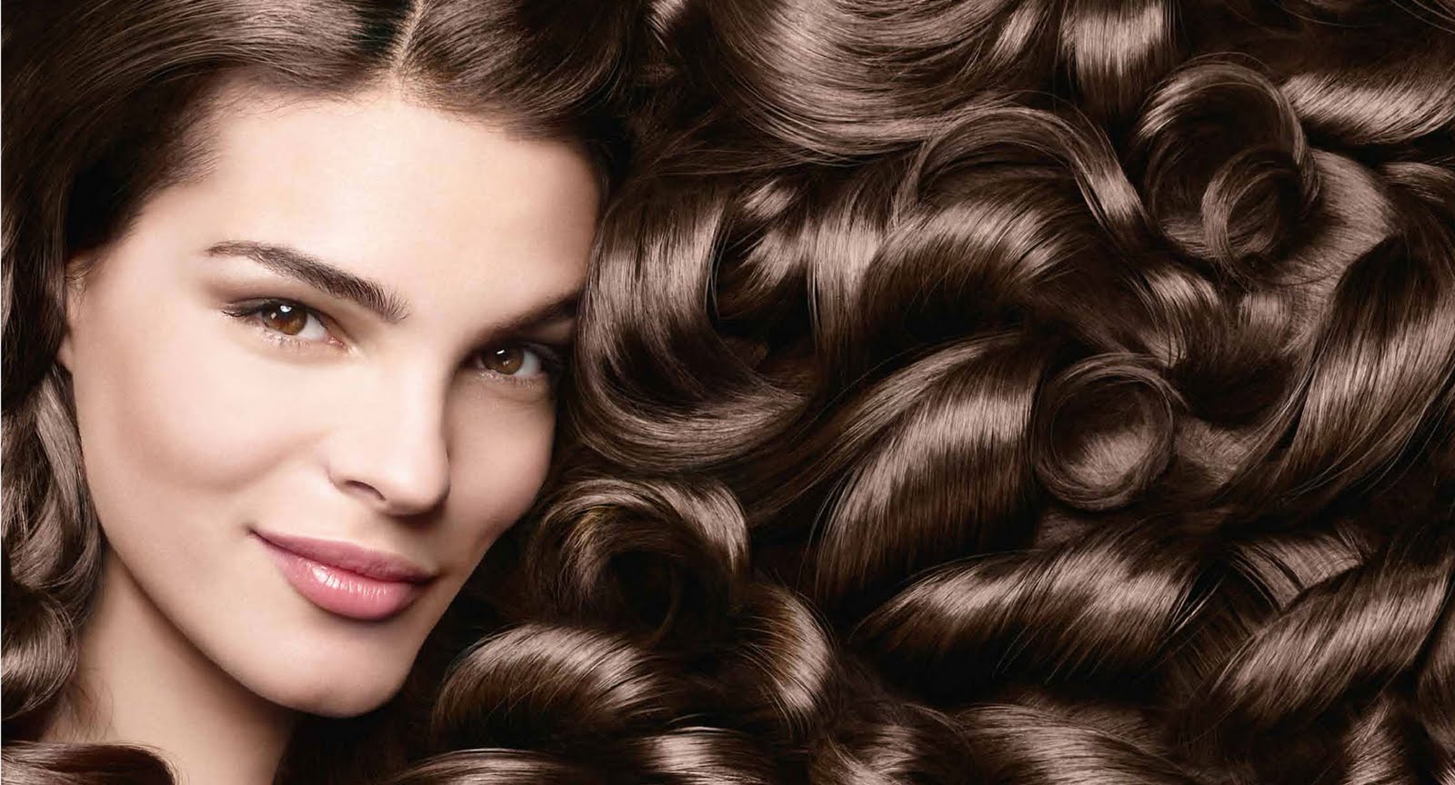Moda e Beleza: A Lua influencia o crescimento dos cabelos?