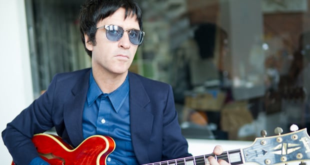 Shows: Johnny Marr, uma das atrações do Lollapalooza, fratura a mão e show pode ser cancelado