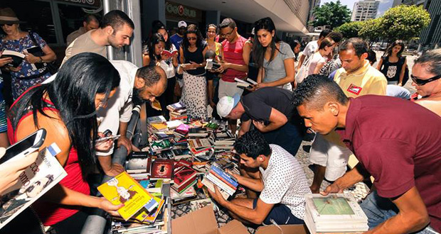 Literatura: Esqueça um Livro no Minhocão 