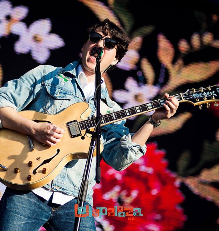 Shows: Vampire Weekend traz indie dançante para o Lollapalooza