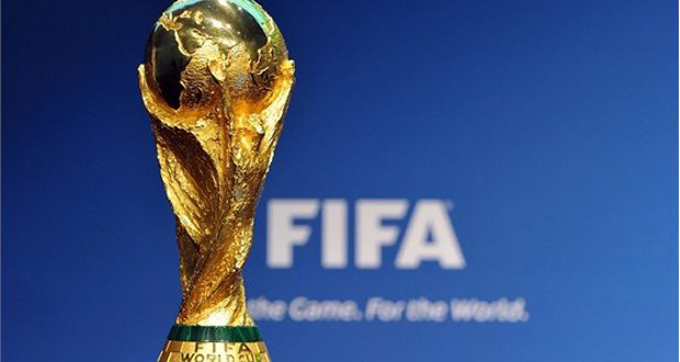 Compras: Taça da Copa do Mundo chega a São Paulo