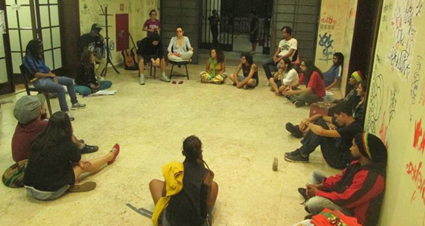 Teatro: Coletivo ocupa antiga Escola de Ballet do Teatro Municipal de São Paulo