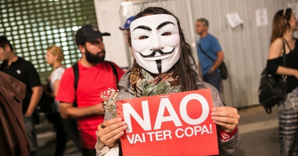 Comportamento: 11 Fatos que comprovam que #nãovaiterCopa