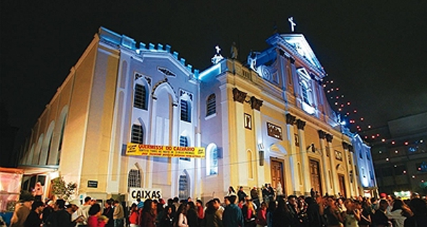 Viagens: Festa Junina na Igreja do Calvário 2014