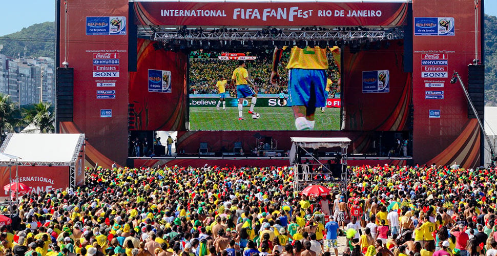Arte: Fifa Fan Fest em Curitiba - 28 de junho