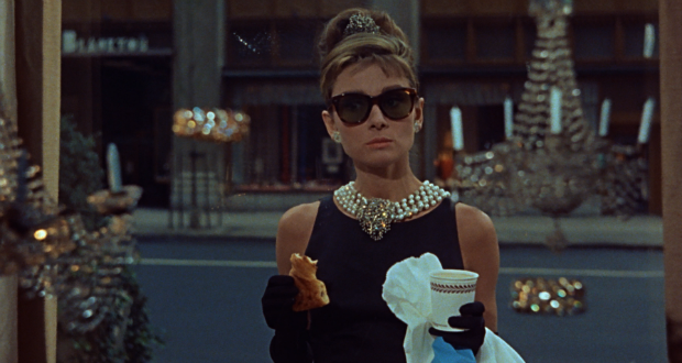 Bonequinha de Luxo (1961)