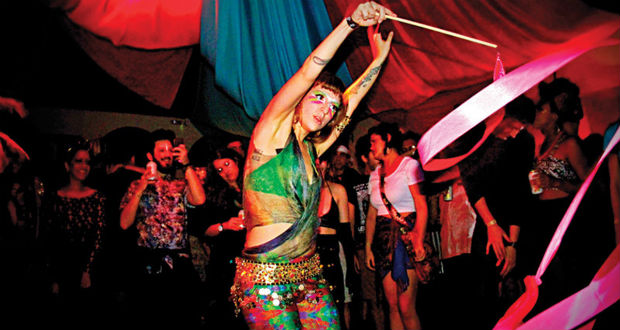 Viagens: Mostra de Danças do Mundo Venga Venga