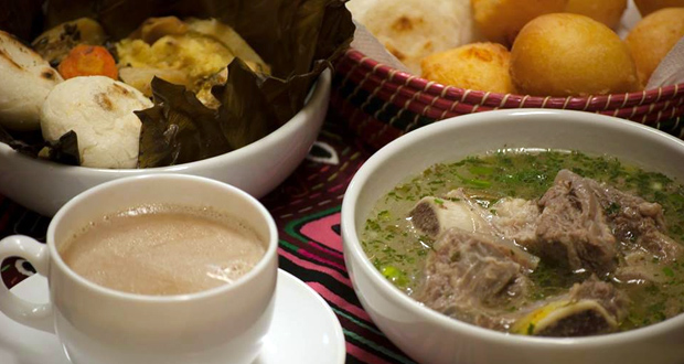 Restaurantes: Desayuno Colombiano no Sabores de Mi Tierra